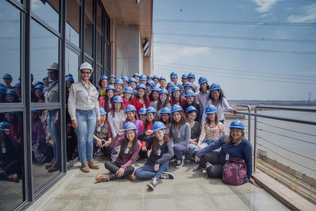 Estudantes visitam a Usina Hidrelétrica Jirau - Gente de Opinião