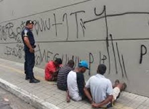 GUERRA AOS PICHADORES: POLÍCIA NELES!  Artur Santana - Gente de Opinião