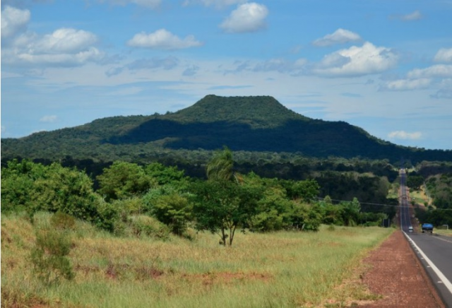 Morro do Diabo, no município paulista de Teodoro Sampaio, região do Pontal do Paranapanema - Gente de Opinião