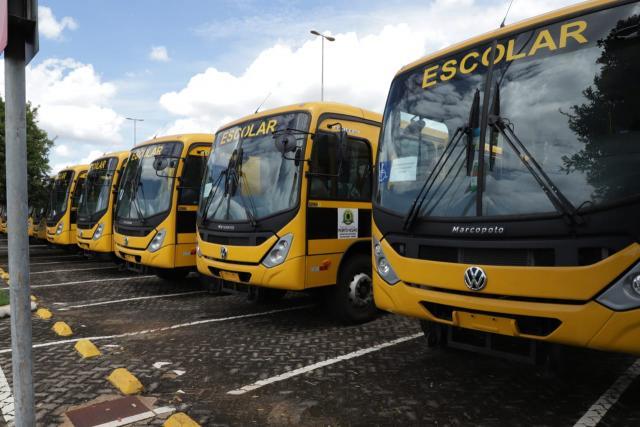 Prefeitura de Porto Velho divulga edital de contratação para 146 monitores dos ônibus escolares - Gente de Opinião
