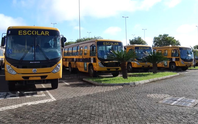 Porto Velho recebe os ônibus para transportar estudantes da zona rural - Gente de Opinião