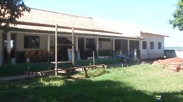 Escolas municipais recebem reformas e ampliações em Castanheiras - Gente de Opinião