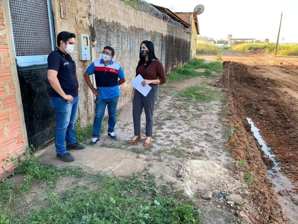 Vereadora Cristiane Lopes reivindica que asfalto seja feito com drenagem no Tancredo Neves - Gente de Opinião