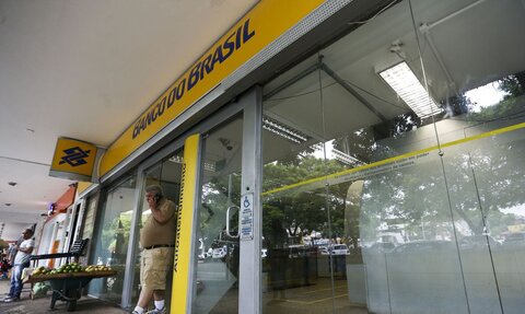 Banco do Brasil lança dois programas de desligamento incentivado