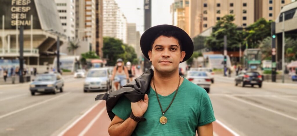 Lenha na Fogueira com Samba Autoral Solidário e Franklyn Queiroz com o álbum Revolução do Bem - Gente de Opinião