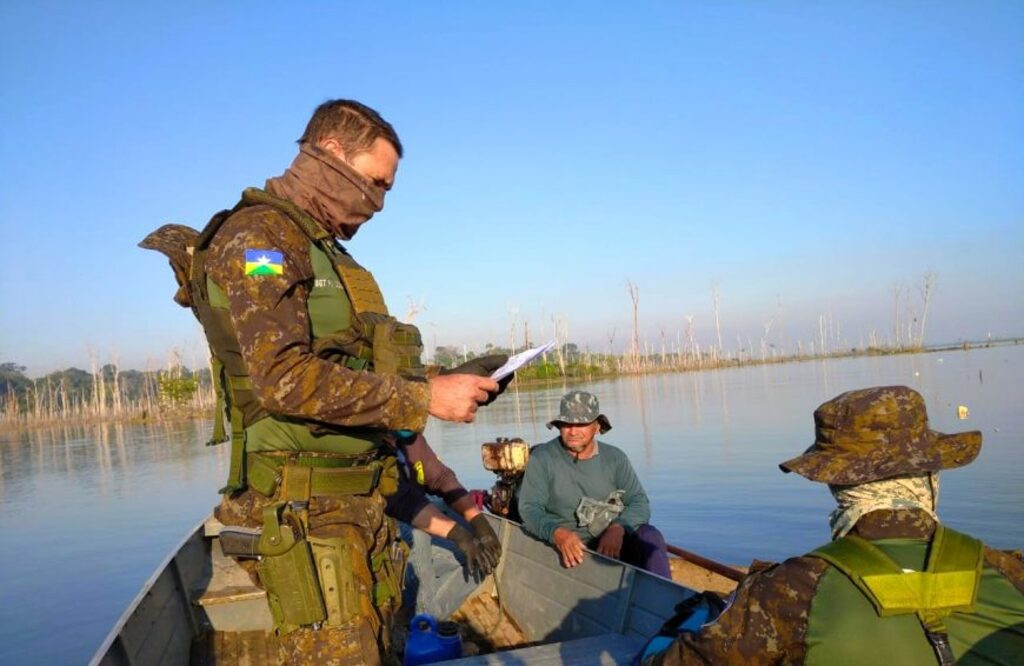 Batalhão da Polícia Ambiental executa fiscalização para combater pesca clandestina em Rondônia - Gente de Opinião