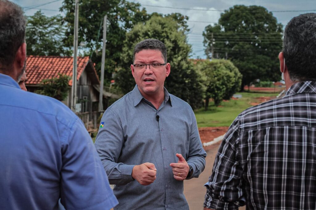 Em Corumbiara, governador coronel Marcos Rocha verifica obras da “Rodovia do Boi”, nesta sexta-feira - Gente de Opinião