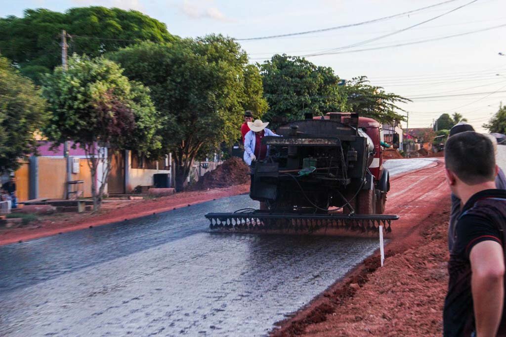 “Tchau Poeira” irá recuperar asfalto danificado em Presidente Médici - Gente de Opinião