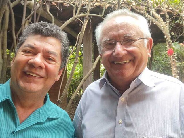 Ex-presidente do MDB e ex-prefeitos firmam apoio a José Guedes - Gente de Opinião