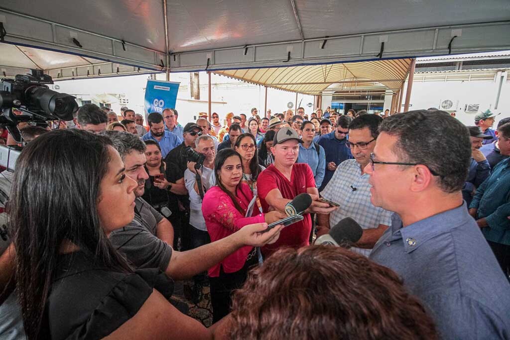 Marcos Rocha entrega maquinários e anúncia o Projeto Compartilhando Saúde, no enceramento do Governo itinerante na Zona da Mata - Gente de Opinião