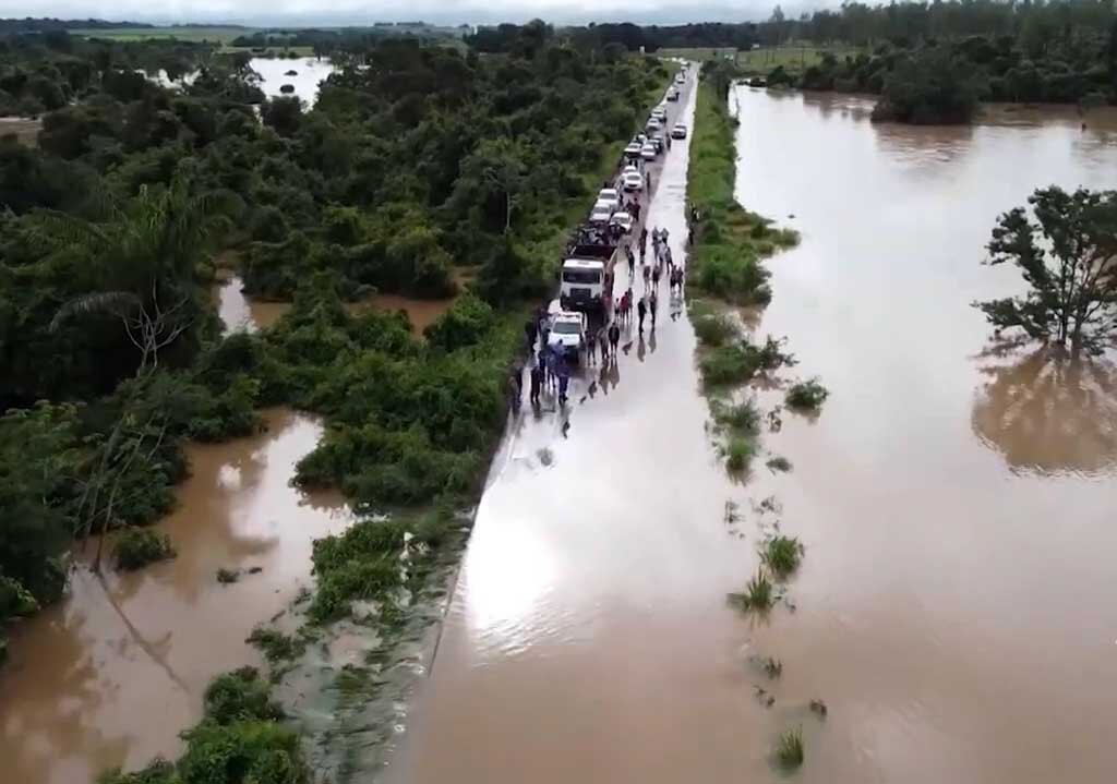 Governo de Rondônia dá assistência às cidades que sofrem com as chuvas - Gente de Opinião