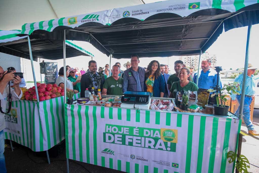 Governador Marcos Rocha entrega equipamentos para desenvolvimento do setor agrícola no Estado - Gente de Opinião