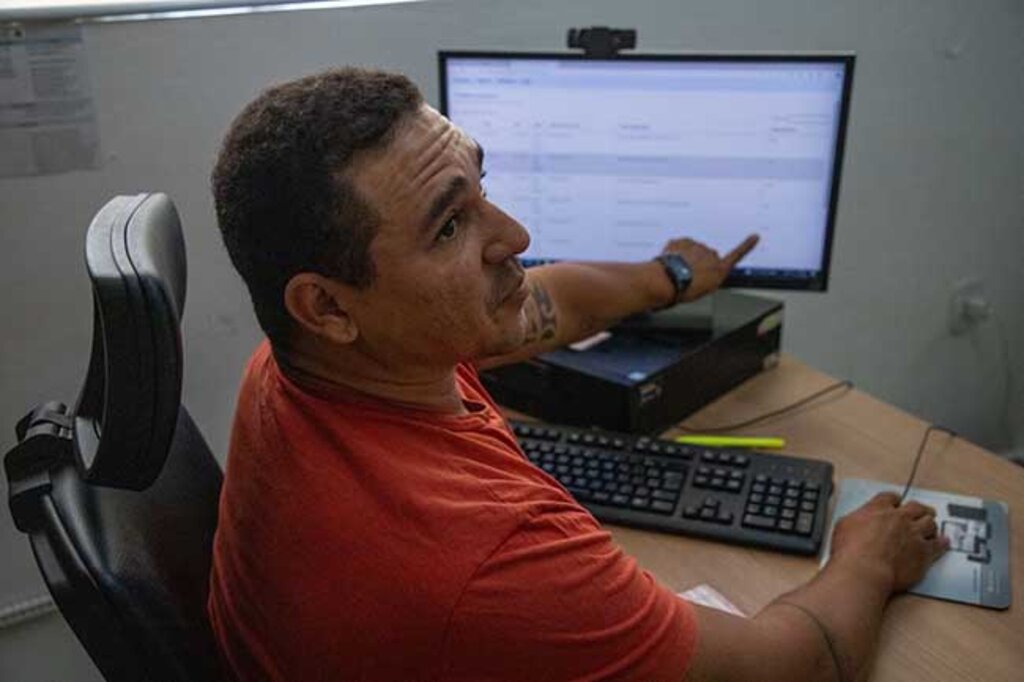 Israel Brasil diz que o licenciamento é emitido em até 60 dias, com dispensa de licença em três dias úteis - Gente de Opinião