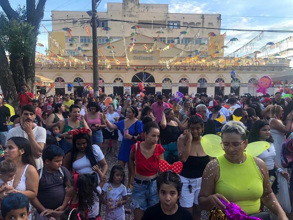 Carnaval da Família: hoje tem shows de Ala Pop e Juninho Alê no Mercado Cultural - Gente de Opinião