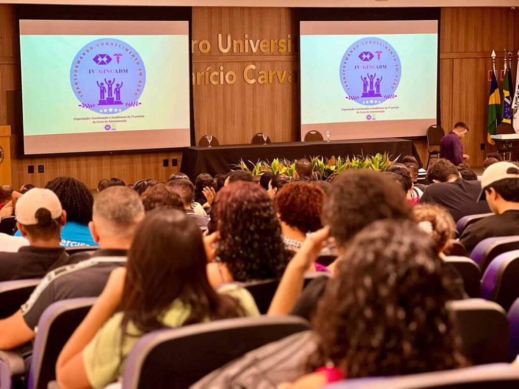 Noite de Eventos celebra o Dia Internacional da Mulher no Grupo Educacional Aparício Carvalho - Gente de Opinião