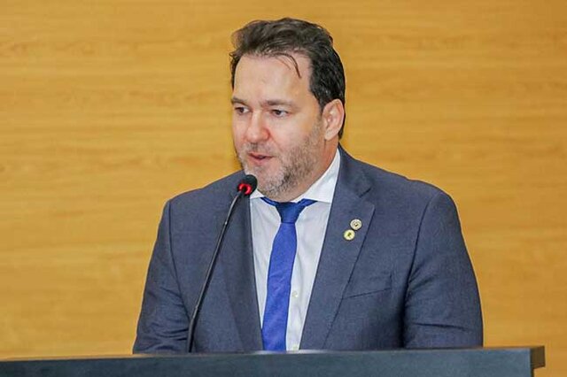 Deputado Alex Redano indica mutirão para emissão de documento de identidade em Ariquemes - Gente de Opinião