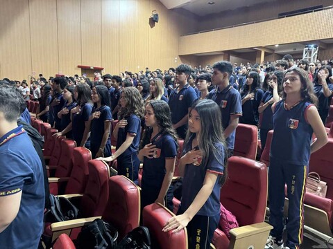 Mais de mil estudantes participam de Aula Show de Empreendedorismo e Projeto de Vida promovida pelo Governo de RO