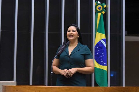Deputada Cristiane Lopes assina Ordem de Serviço para Revitalização do Parque do Abobrão em Porto Velho
