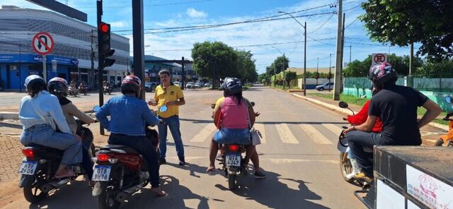 A meta principal é a redução de, pelo menos, 50% no índice de mortes no trânsito por grupos de habitantes - Gente de Opinião