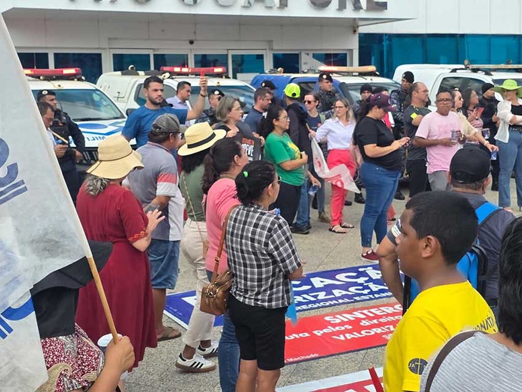 Greve da educação: TJRO enquadra Sintero e fixa multa diária de R$ 50 mil por descumprimento de liminar - Gente de Opinião