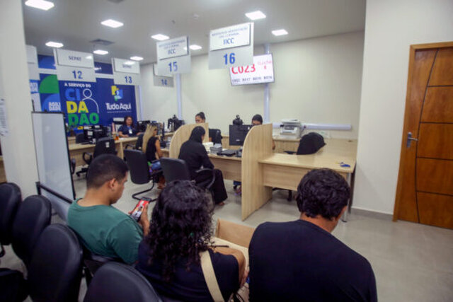 Balcão multiserviços conta com atendimento facilitado para quem tem dificuldade de acesso à internet - Gente de Opinião