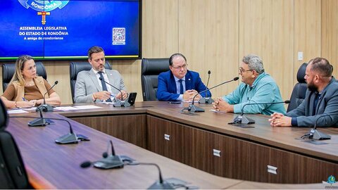 Comissão de Agropecuária e Política Rural debate crise no setor leiteiro e desvalorização do produto em Rondônia