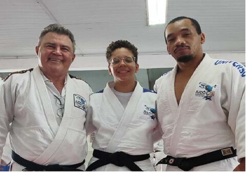 Victória Grutzmacher conquista faixa preta no judô em Ji-Paraná
