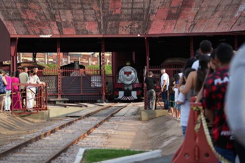 Locomotiva 18 terá exibição aos domingos na Estrada de Ferro Madeira-Mamoré