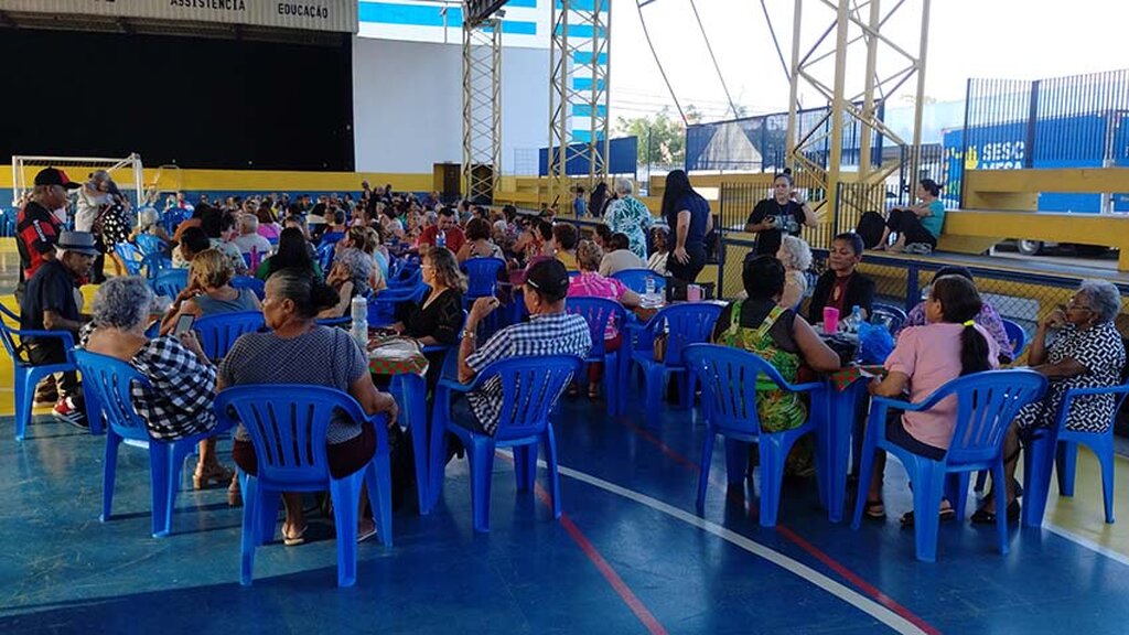 Sistema Fecomércio por meio do Sesc realiza festa para marcar o fim do ano do Trabalho Social com pessoas idosas - Gente de Opinião