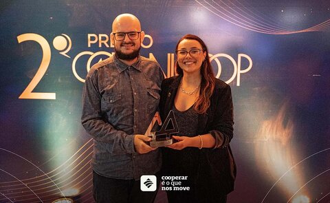 Premiação reconhece projeto do CrediSIS que valoriza histórias reais de cooperados