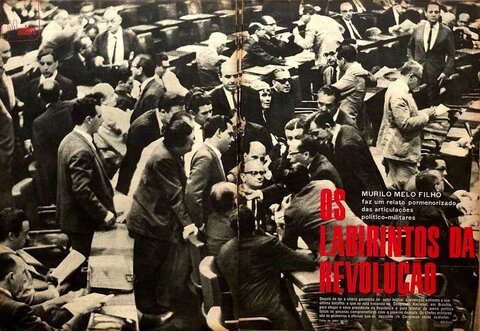 Os Labirintos da Revolução