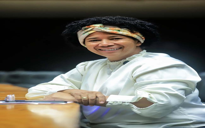 Deputada Sílvia Cristina avalia realizações neste ano e projeta mais ações para 2026