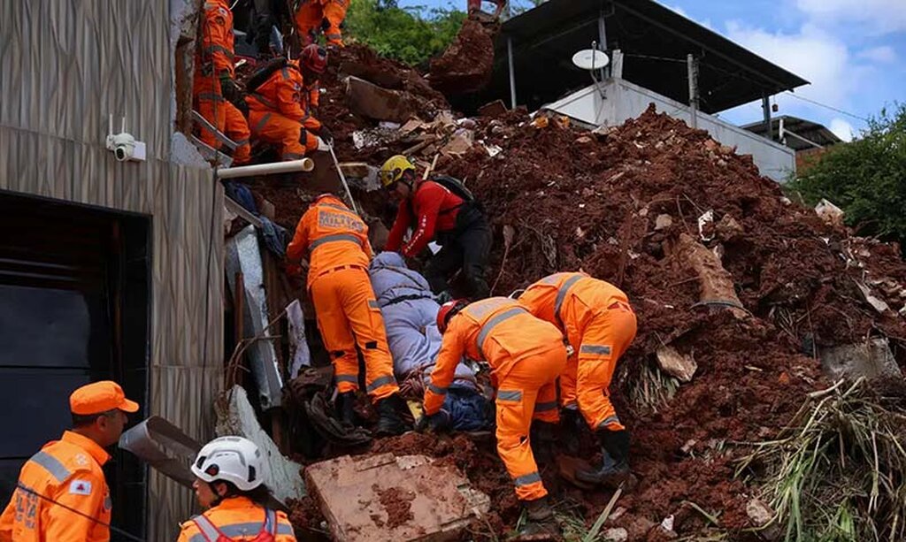 Chega a 46 o número de mortos nas chuvas na Zona da Mata Mineira - Gente de Opinião