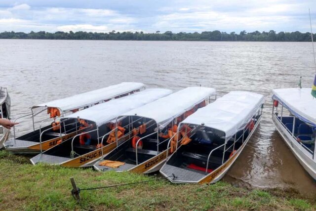 Os estudantes que dependem do transporte fluvial, recebem um serviço mais eficiente e com mais qualidade e segurança - Gente de Opinião