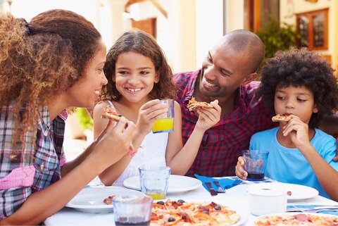 Guia gratuito reúne estratégias para bares e restaurantes ampliarem vendas no Dia das Mães