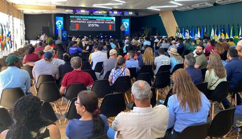 Sebrae RO reforça apoio à produção leiteira durante a Rondônia Rural Show Internacional