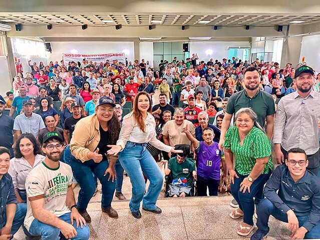 Inédito: deputada Cristiane Lopes entrega maquinários e tecnologia de ponta com drones agrícolas em Porto Velho - Gente de Opinião