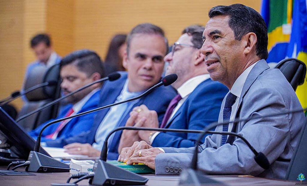Omar afirmou que suas decisões serão fundamentadas na legislação vigente (Foto: Thyago Lorentz I Secom/ALE) - Gente de Opinião