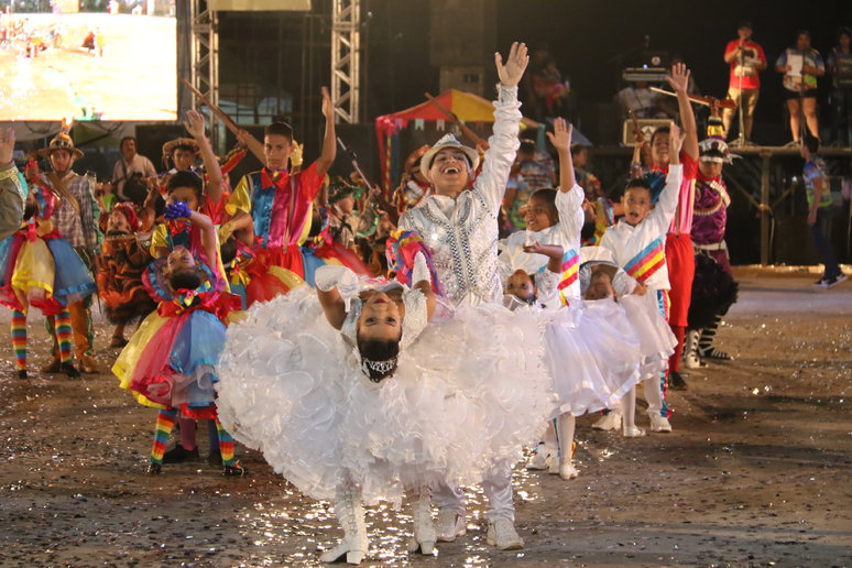 QUADRILHA MIRIM A ROÇA E NOSSA - FOTO: RONI CARVALHO