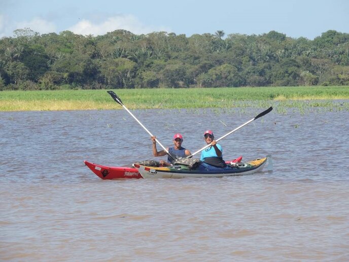 Rio Negro - Casa flutuante