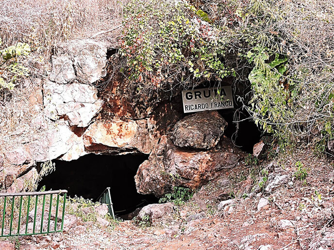 Entrada da Gruta Ricardo Franco