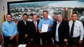 Roberto Sobrinho sanciona Lei Complementar que facilita construção em residências populares 