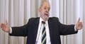 Lula avisa: não se deve brincar com a democracia 