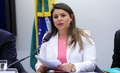 Mariana Carvalho defende orientação para crianças não serem vítimas de crimes na internet