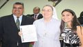 Mariana Carvalho e Pastor Delso homenageiam mulheres