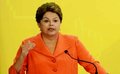  Dilma reúne líderes da base e diz que está disposta a visitar o Congresso