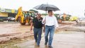 Prefeito acompanha desobstrução da rede de drenagem 