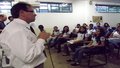 Dalton Di Franco faz palestra sobre drogas em escola
