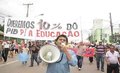 Greve é mantida na educação estadual Trabalhadores em educação participam de protesto