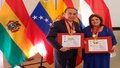 Diretores da FIMCA condecorados no Panamá